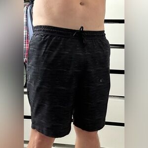 Hurley Men’s Medium Elastic Waist 18” Inseam